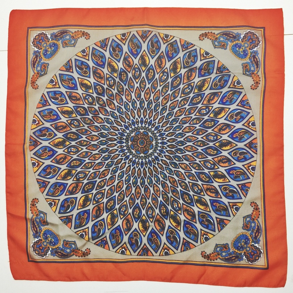 VINTAGE 1960's Scarf Mandala Peacock Inspired Design - Picture 1 of 4